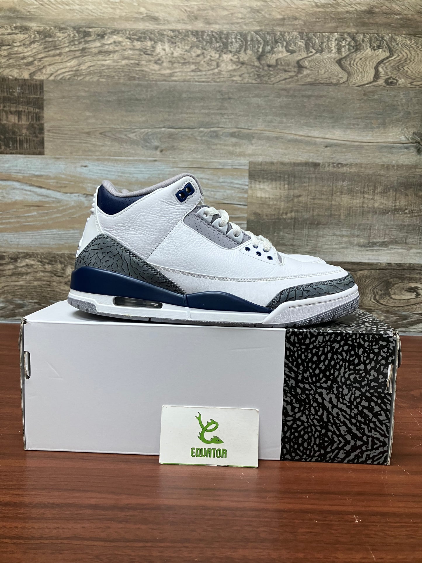 Jordan 3 Retro Midnight Navy Size 9