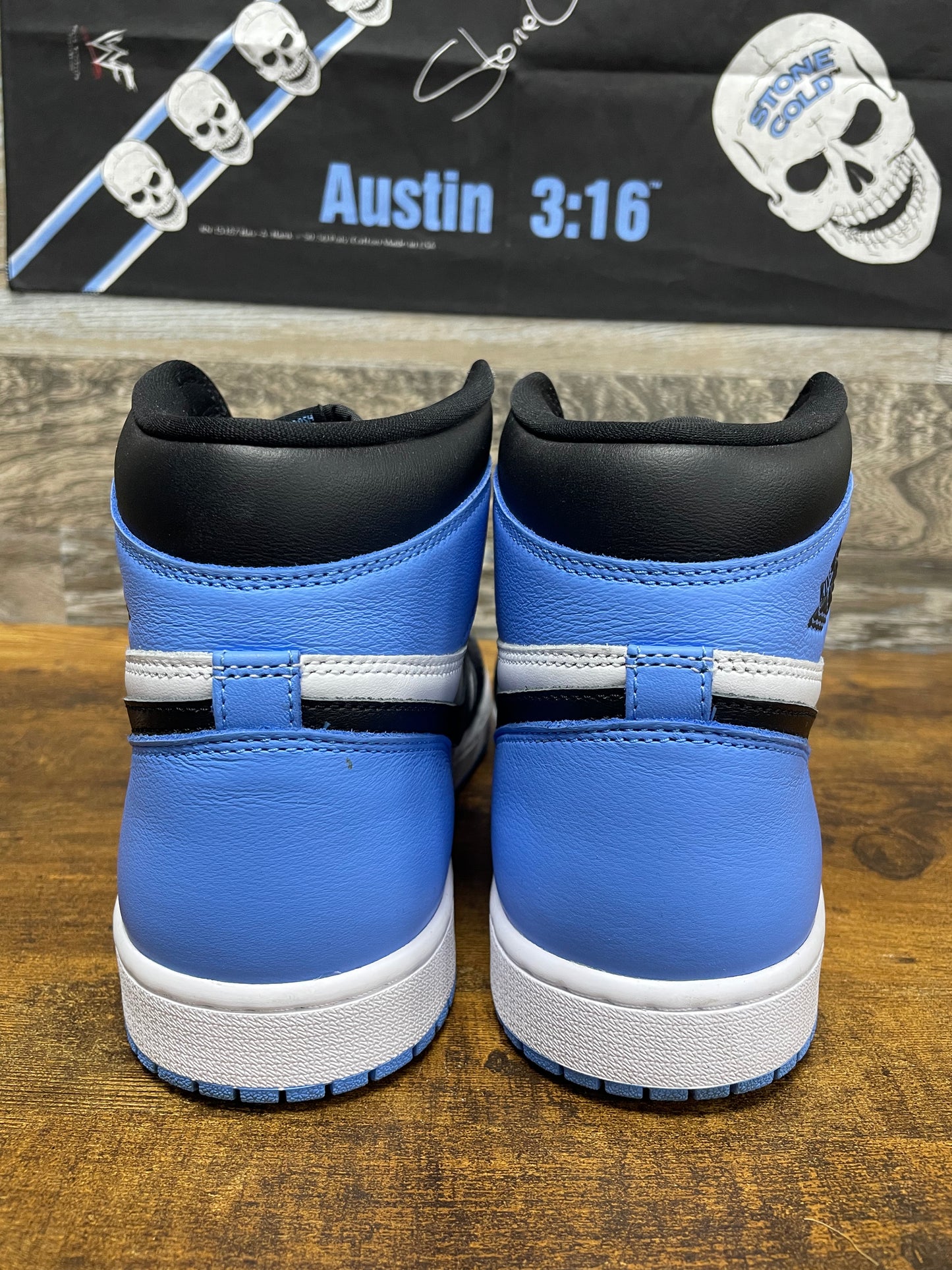 11-Air Jordan 1 High UNC Toe