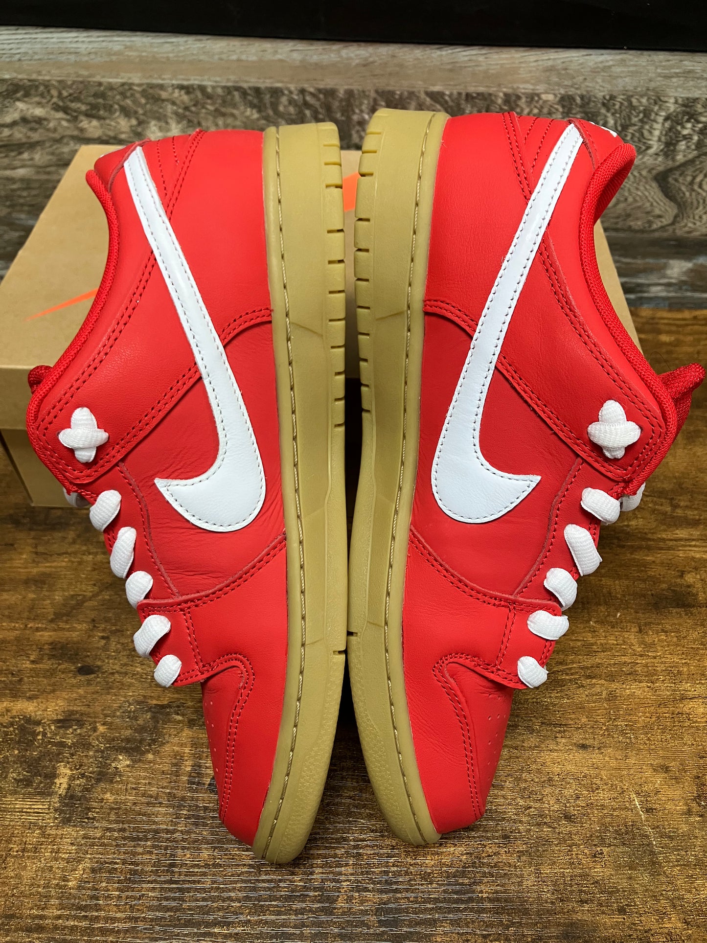 10.5 - Nike Dunk Pro SB Low University Red Gum