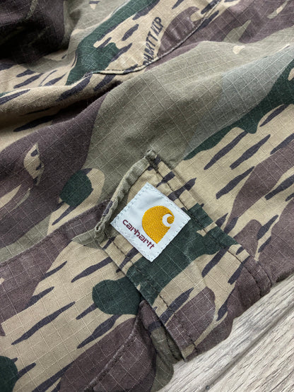 38 - Carhartt WIP Tiger Stripe Camo Cargo Pants
