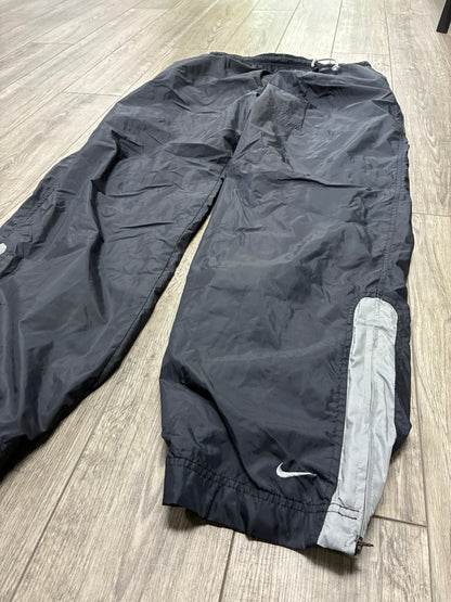 XL - Vintage Nike Lined Nylon Track pants