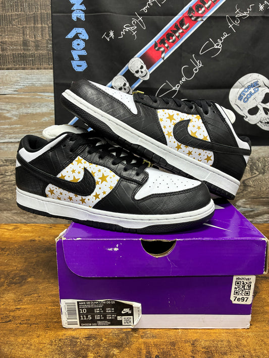 10 - Nike SB Dunk Low Supreme Black Stars