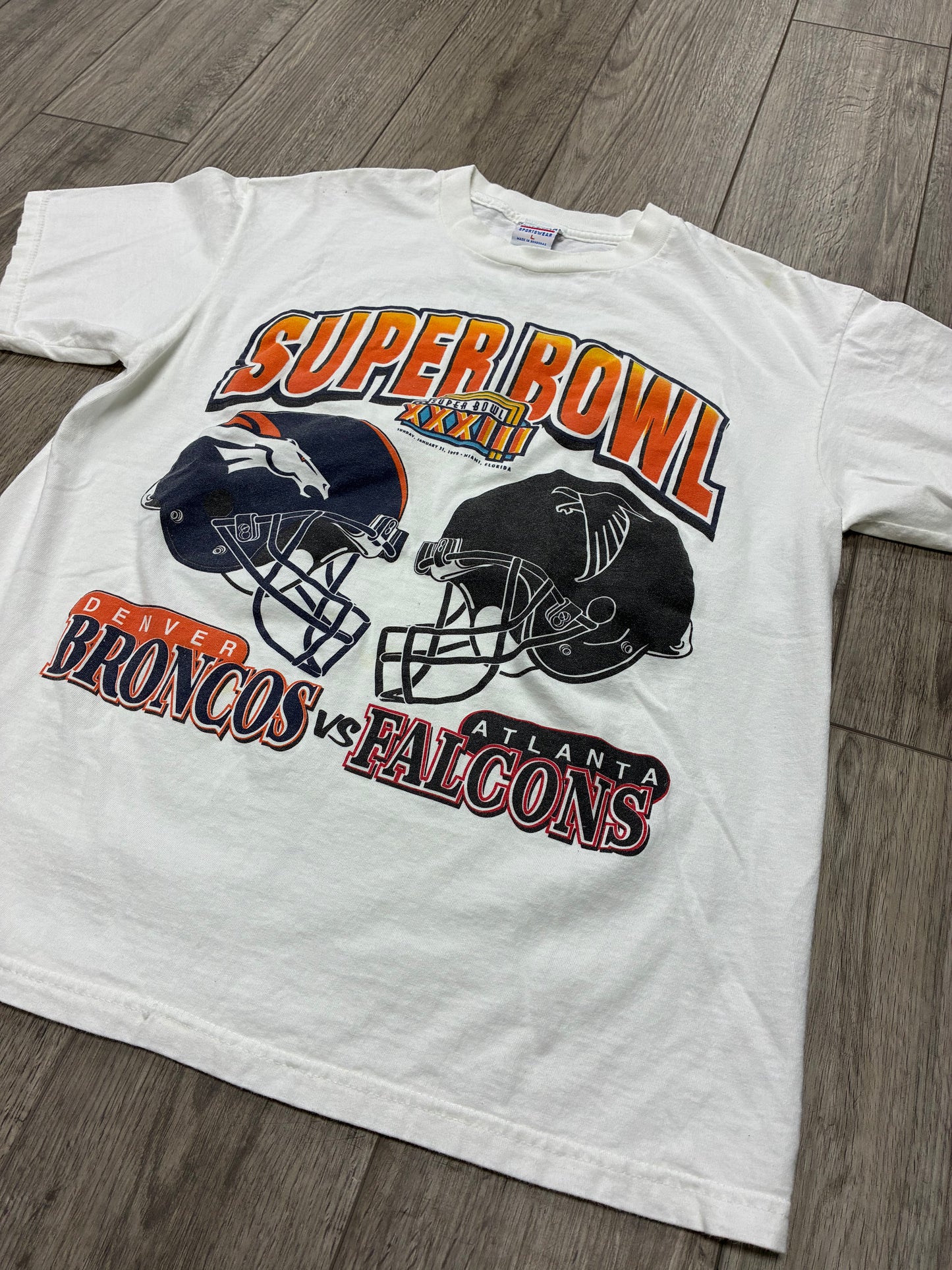 L - vintage 1999 Super Bowl Broncos VS Falcons T-Shirt