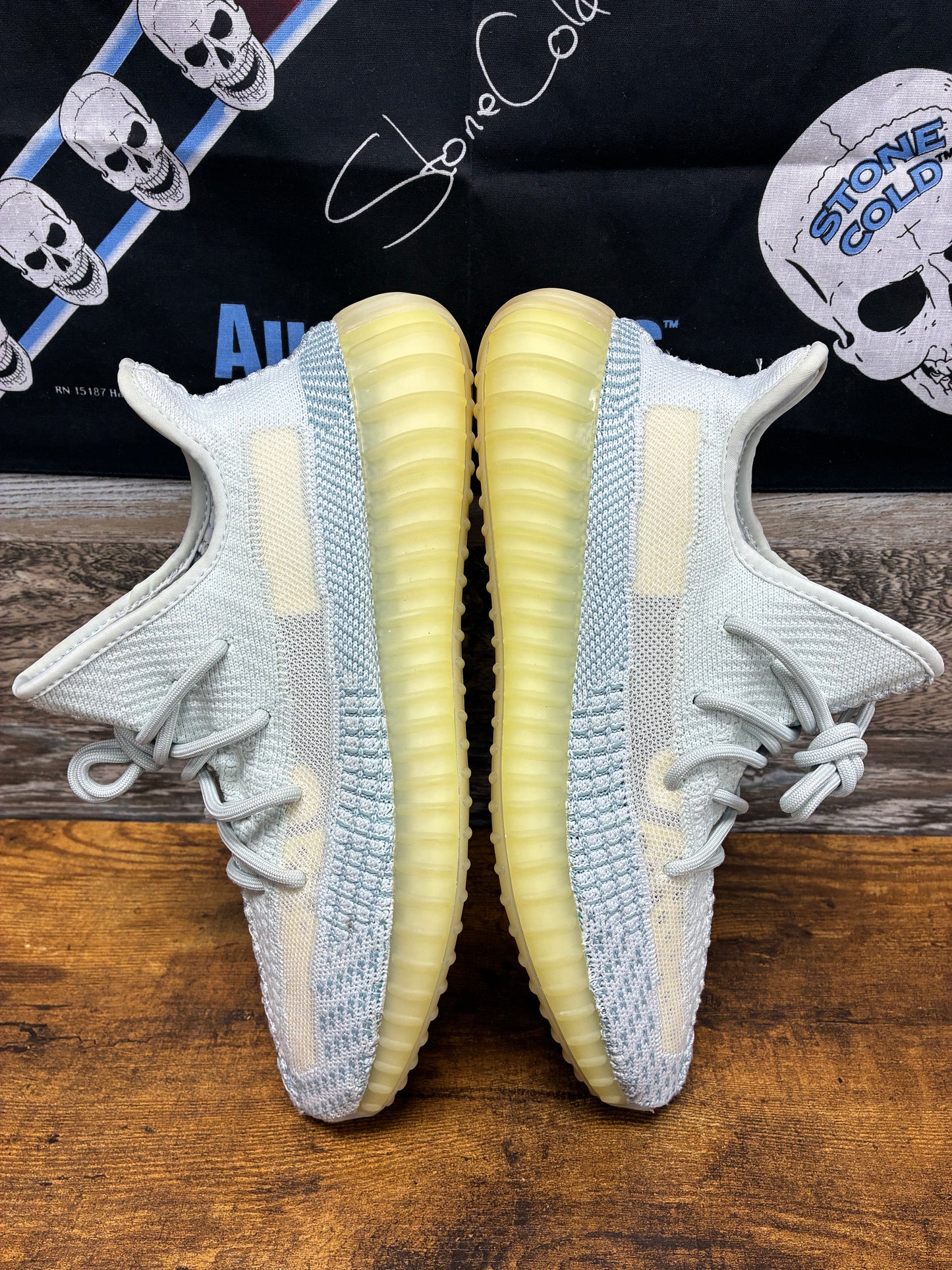 8.5 - Adidas Yeezy 350v2 Cloud White Non-Reflective