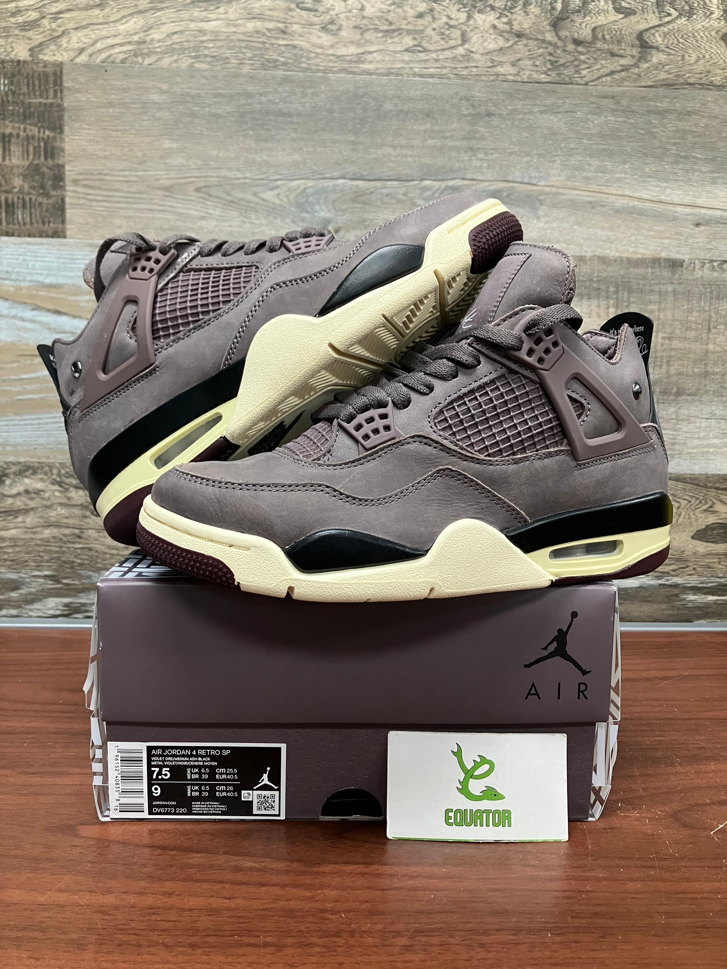 Jordan 4 Retro SP A Ma Maniére Violet Ore Size 7.5