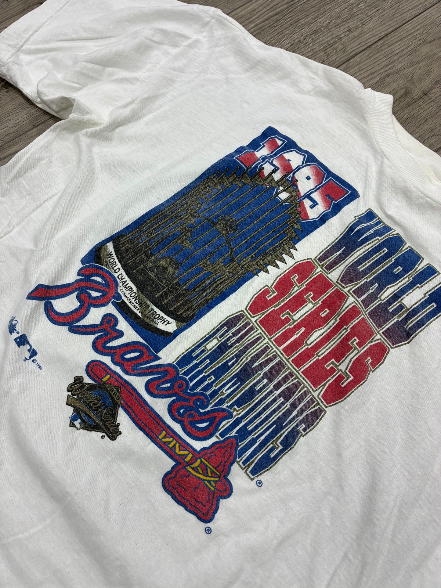 XL - Vintage 1995 Atlanta Braves World Series Champions T-Shirt