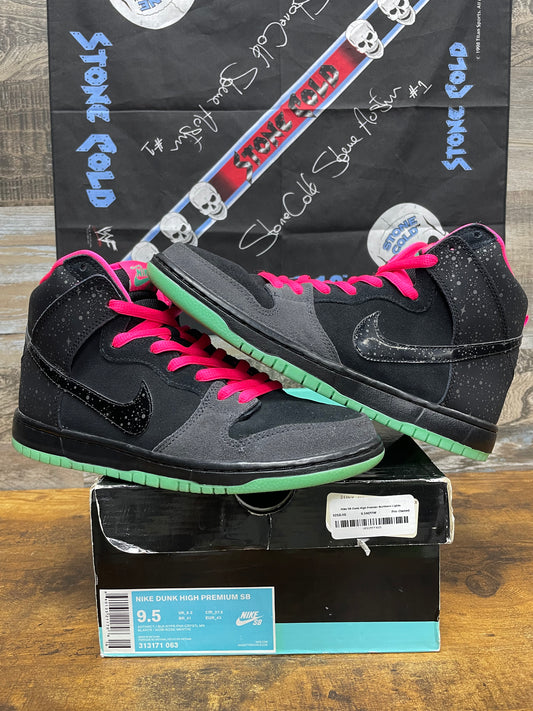 9.5-Nike Dunk Premium SB High Northern Lights
