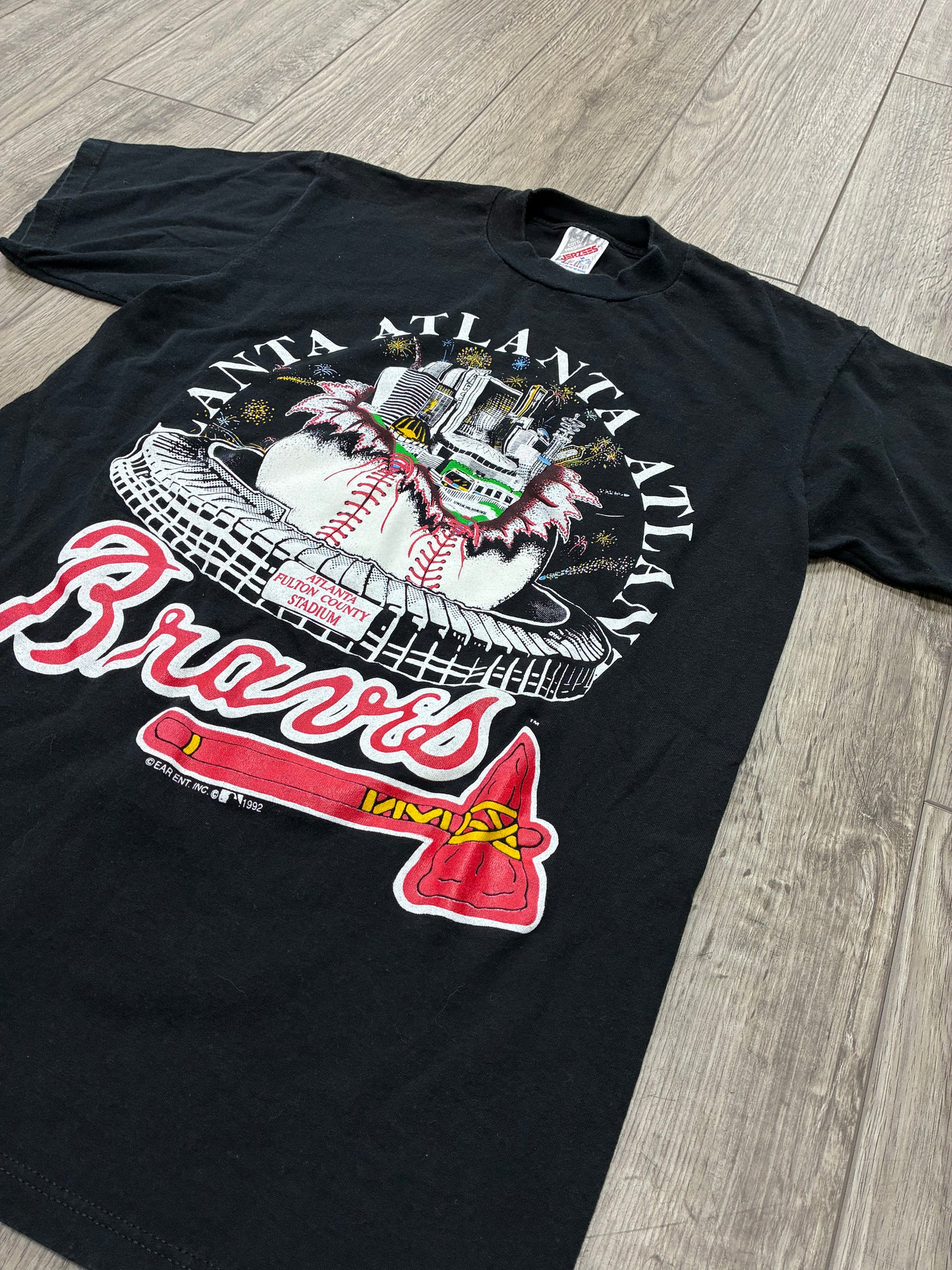 M - vintage 1992 Atlanta Braves Fulton County Stadium T-Shirt