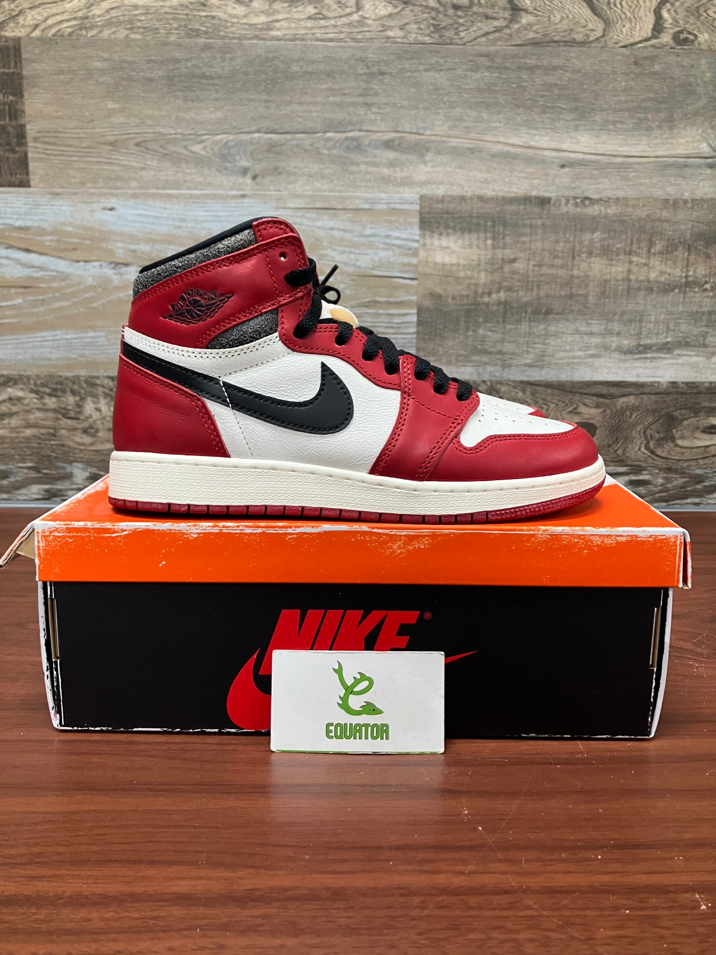 Jordan 1 Retro High OG Chicago Lost and Found GS Size 7Y