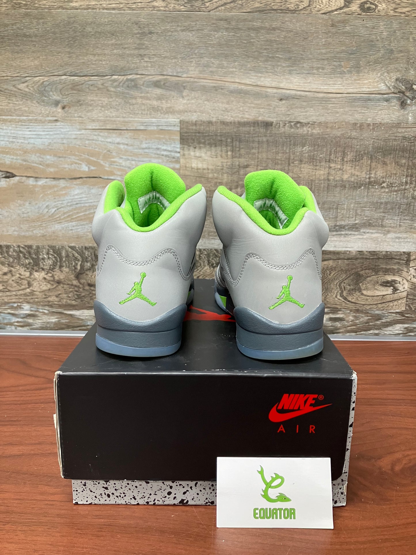 Jordan 5 Green Bean Size 7y