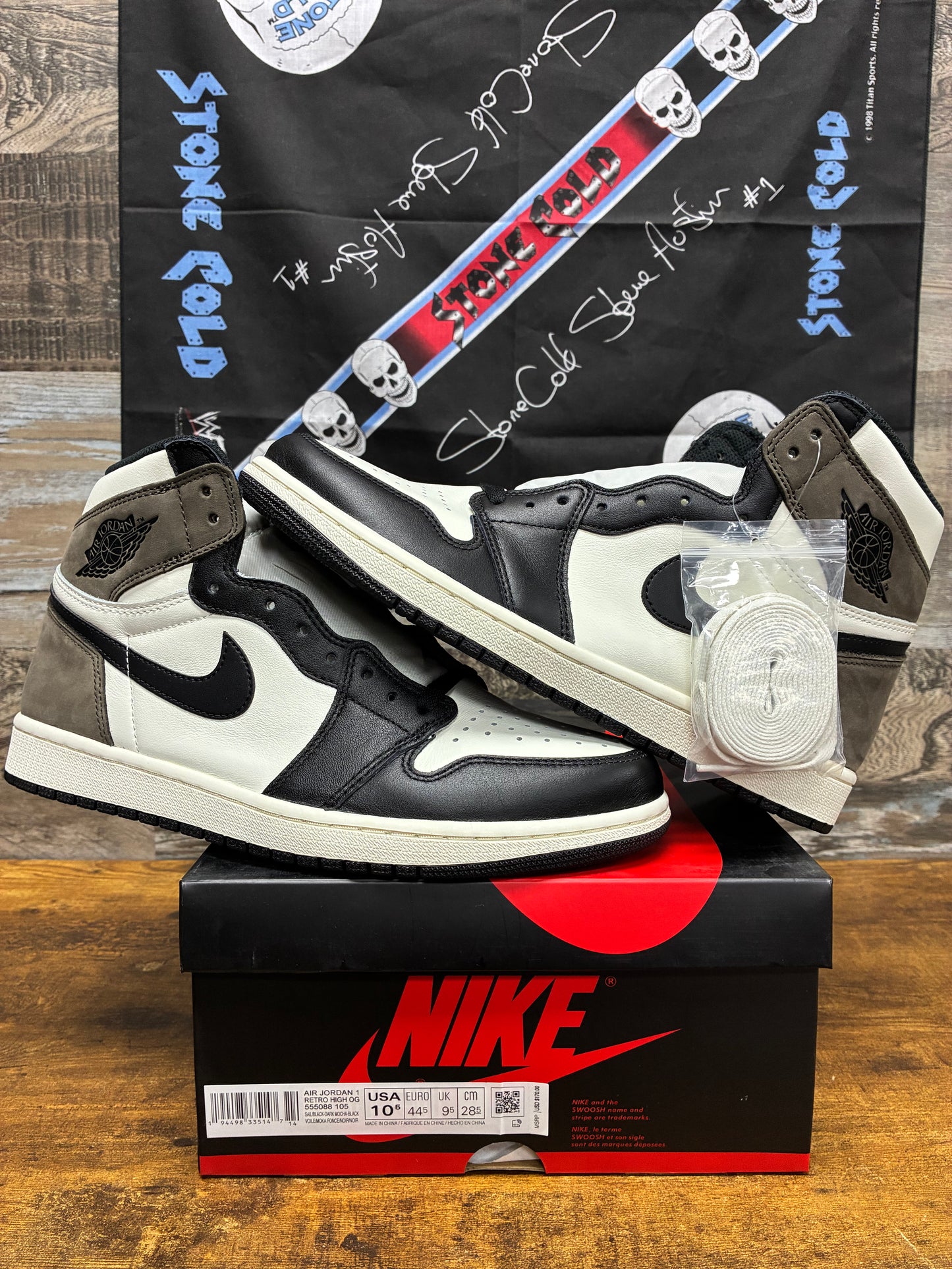 10.5 - Air Jordan 1 High Mocha