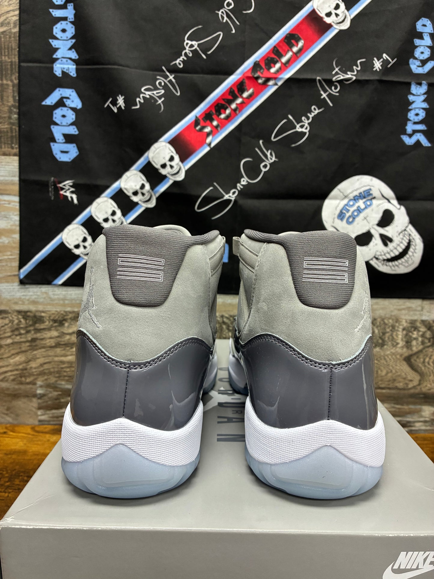 10.5 - Air Jordan 11 High Cool Grey