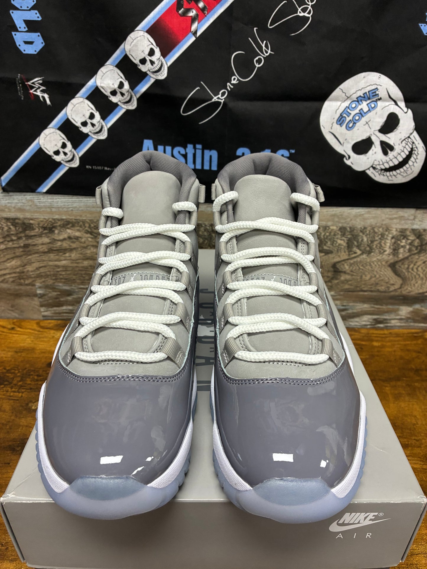 10.5 - Air Jordan 11 High Cool Grey