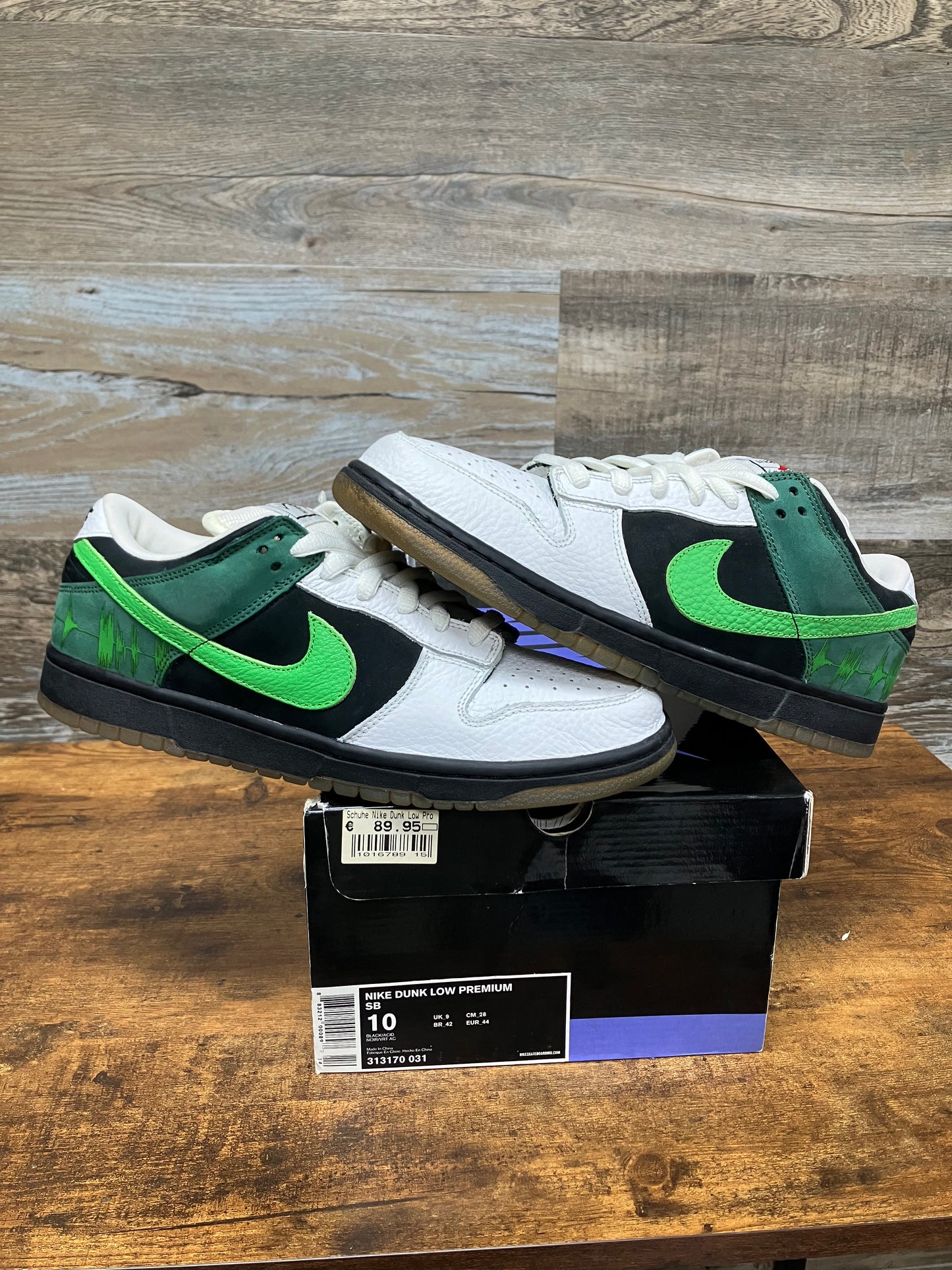 10-Nike SB Dunk Low C&K