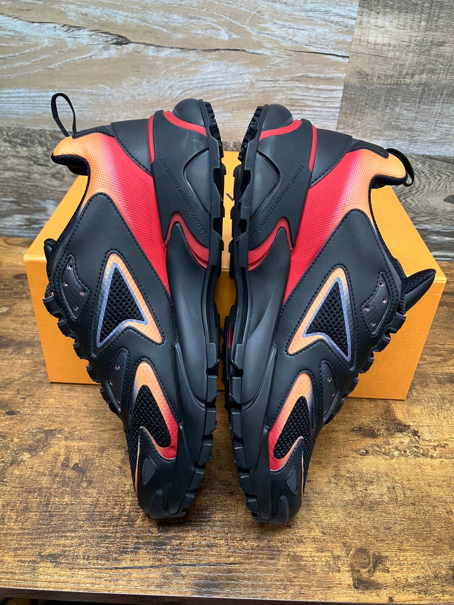 8-Louis Vuitton Tactical Runner