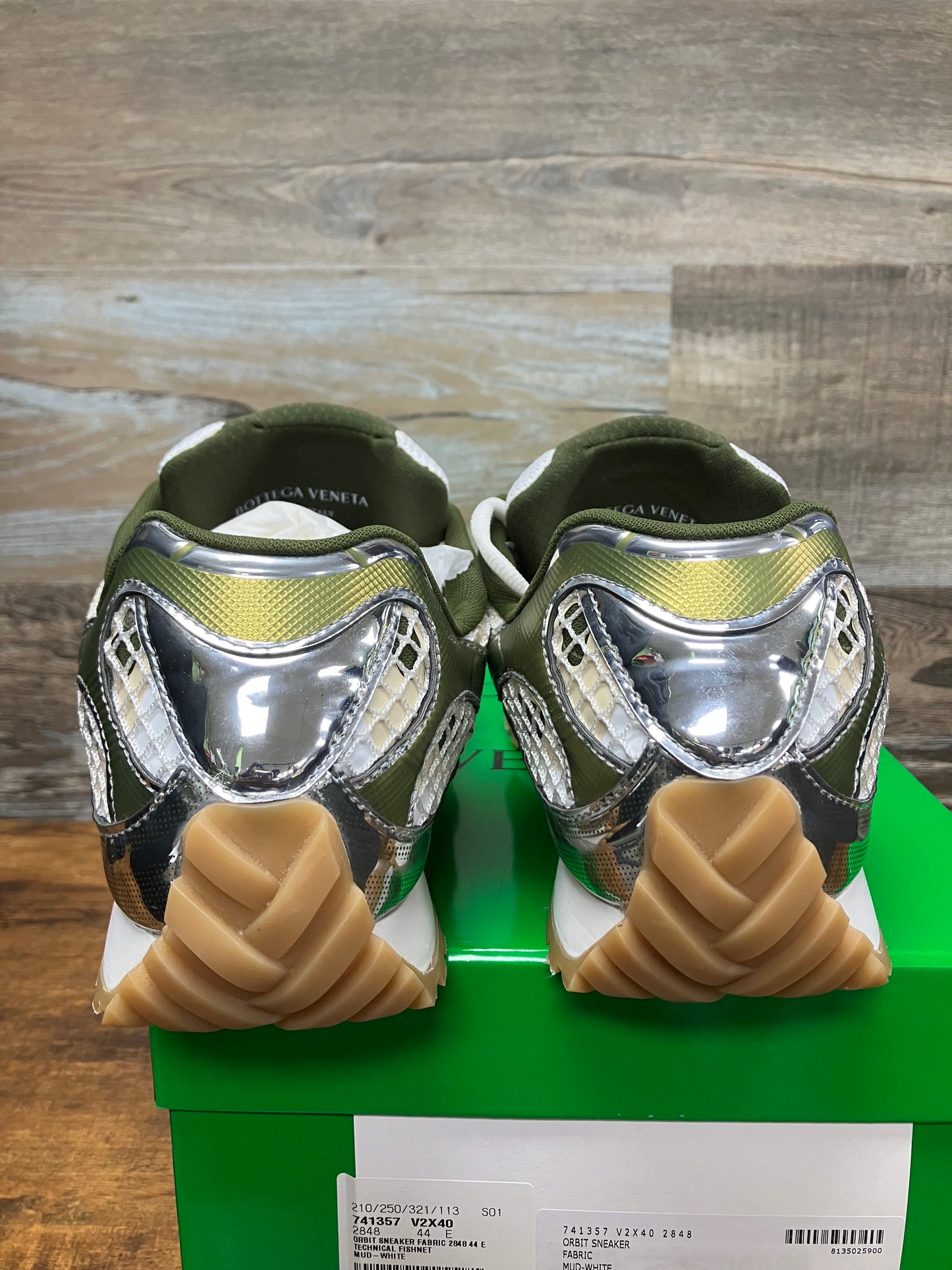 44-Bottega Veneta Orbit Sneaker Mud White