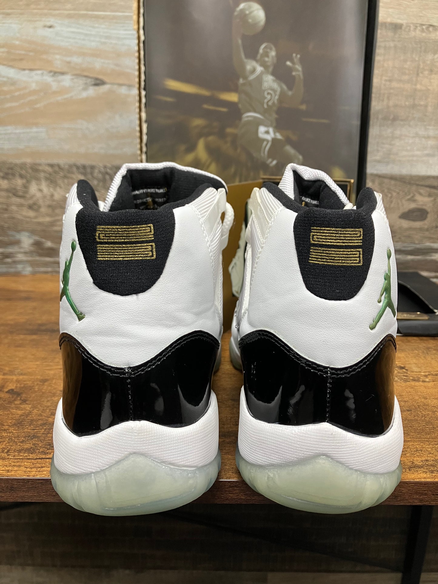 10-Air Jordan 11 Concord DMP
