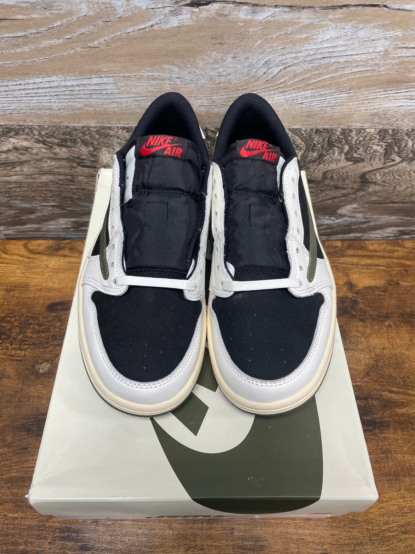 Jordan 1 Retro Low OG SP Travis Scott Olive 7.5W