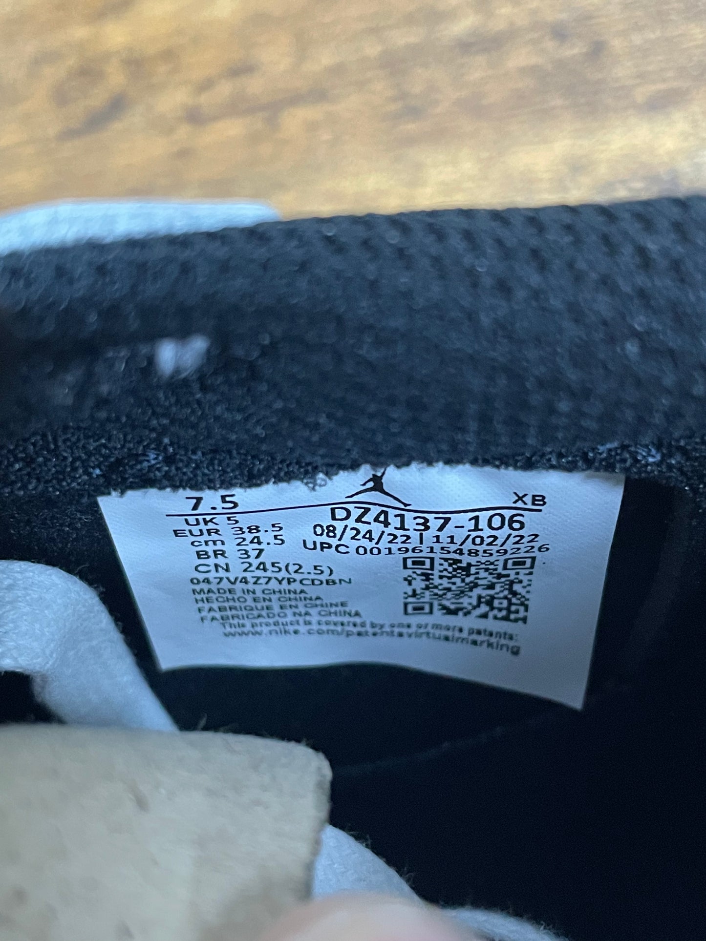 Jordan 1 Retro Low OG SP Travis Scott Olive 7.5W