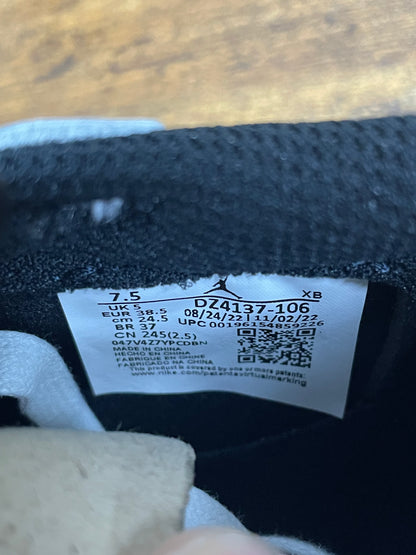 Jordan 1 Retro Low OG SP Travis Scott Olive 7.5W