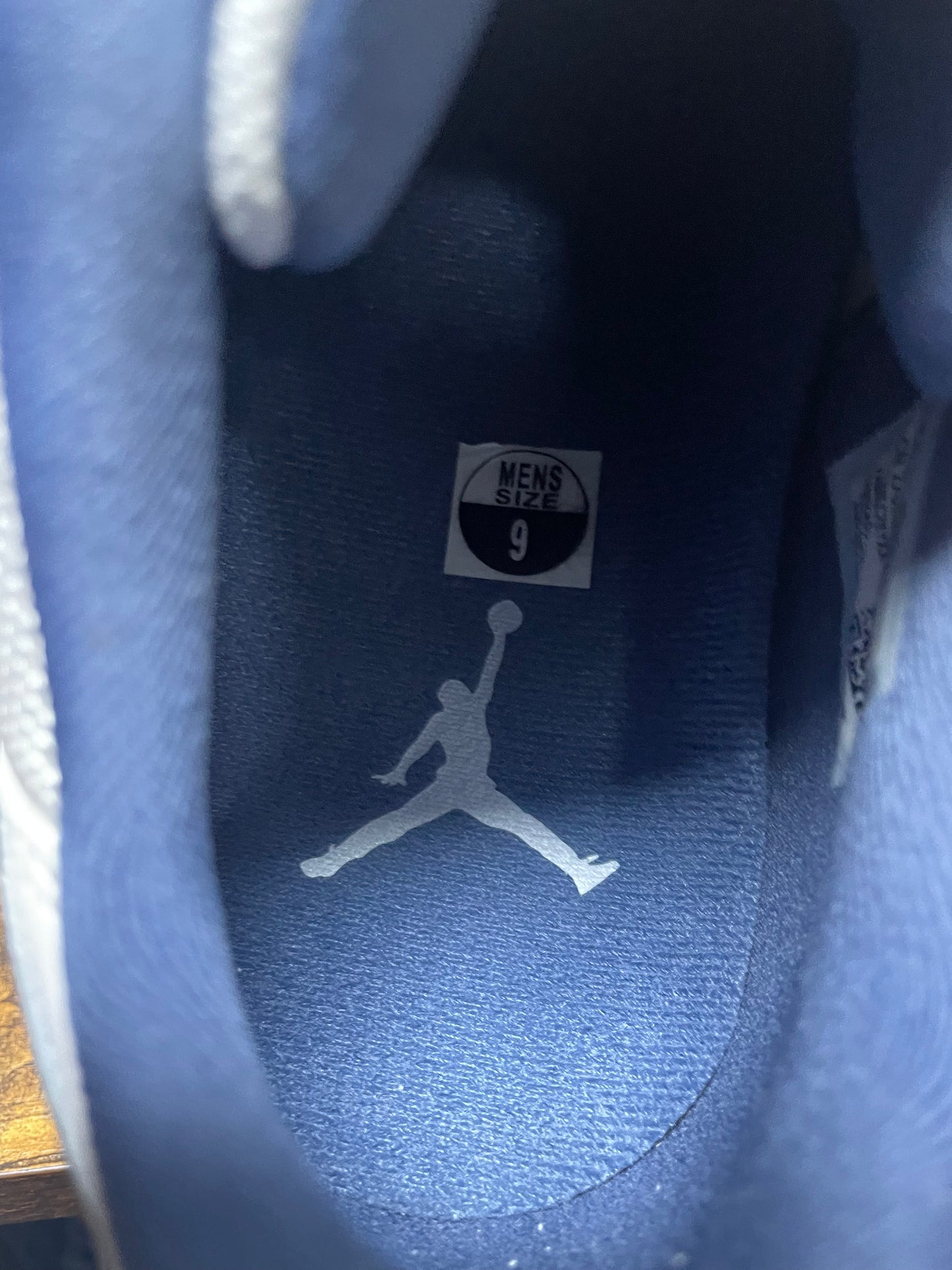 Jordan 11 Retro Low Diffused Blue Size 9