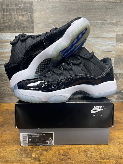 Jordan 11 Retro Low Space Jam Size 9