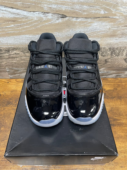 Jordan 11 Retro Low Space Jam Size 9