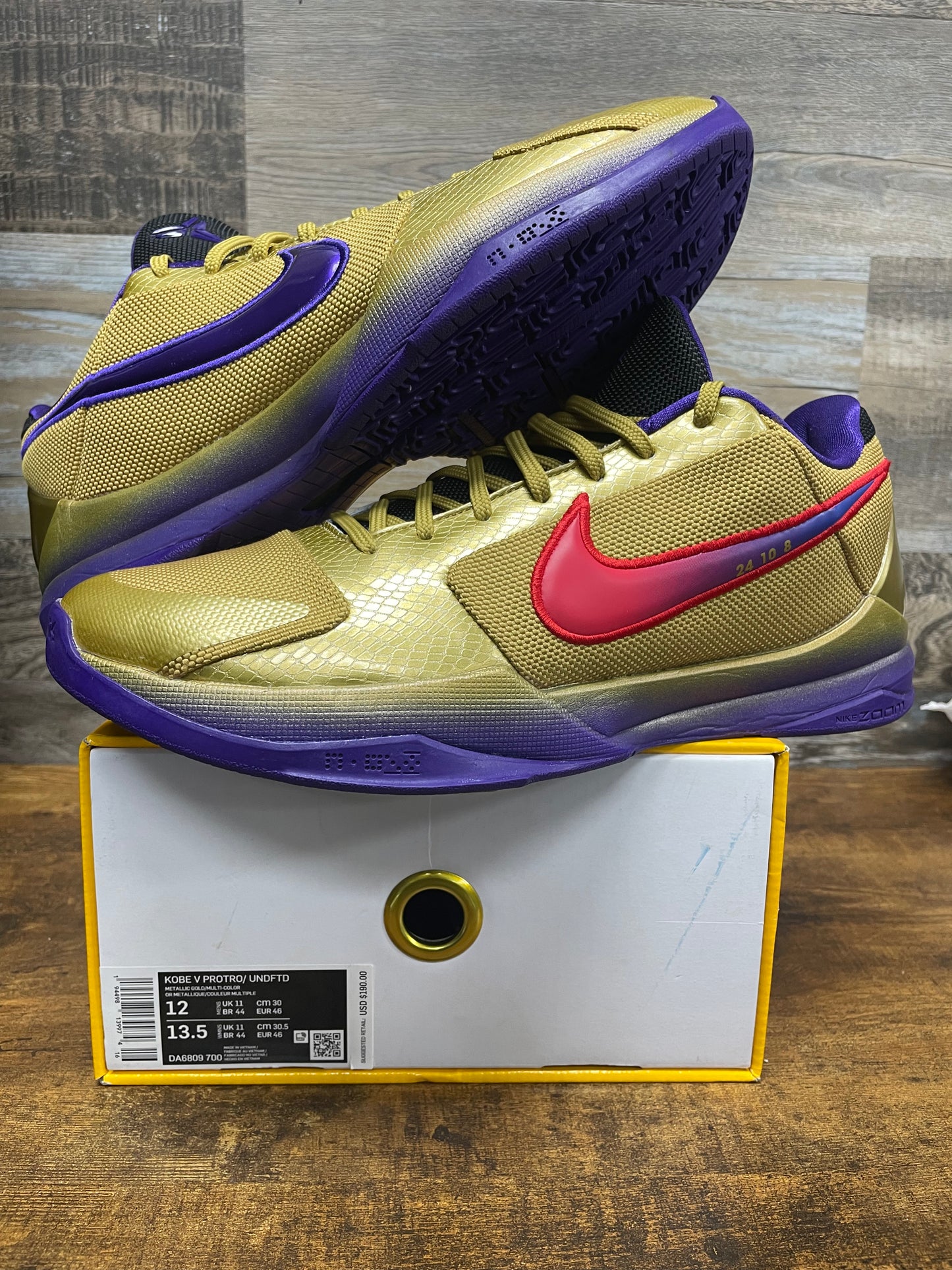 Nike Kobe V Protro Undefeated Hall of Fame Size 12