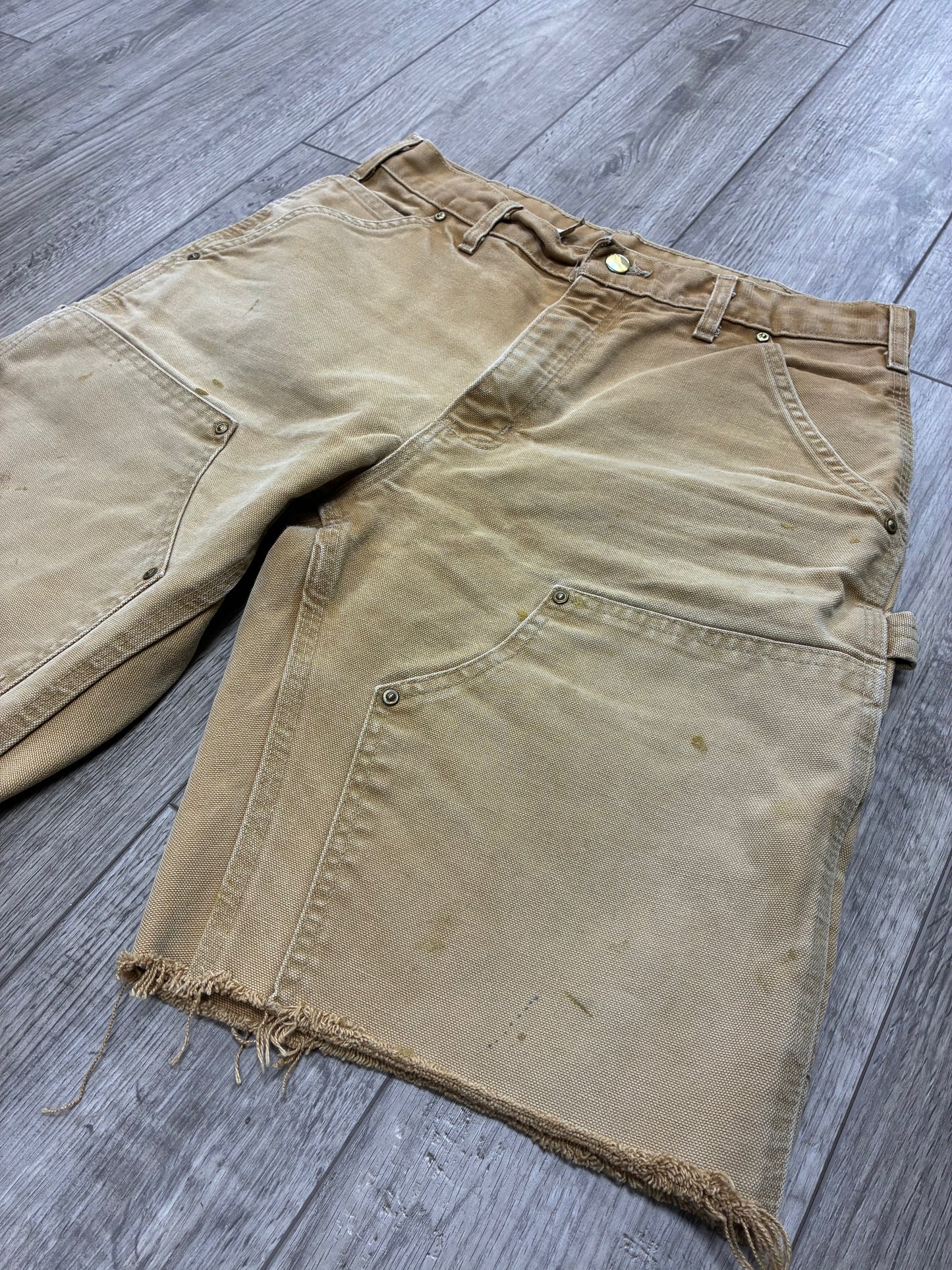 32 - Carhartt Double Knee Shorts