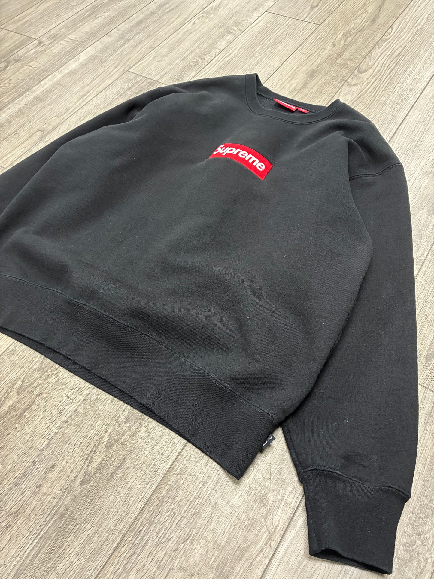 L - Supreme Box Logo Black Crewneck