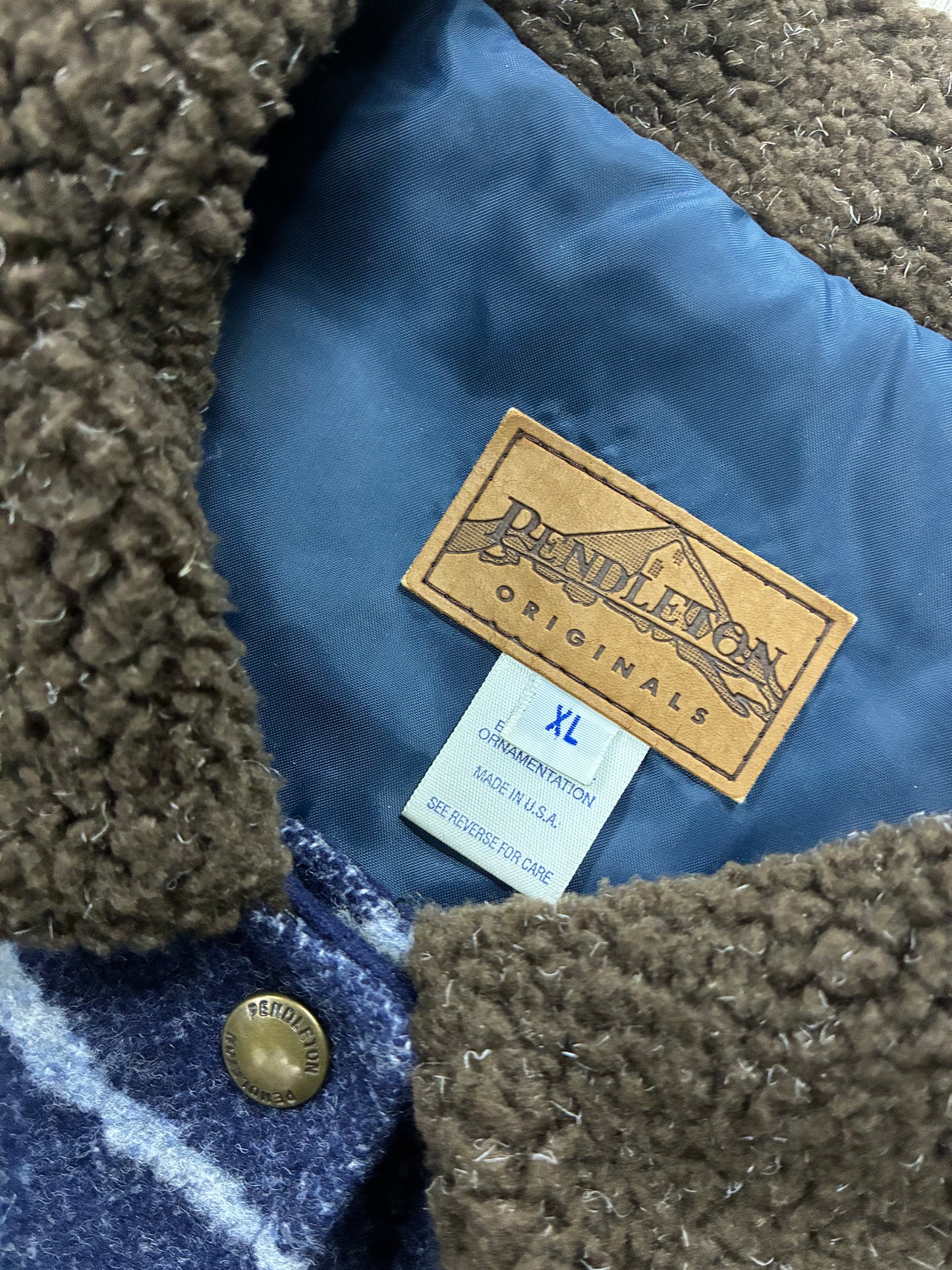 XL - Vintage Pendleton Scenic Bears Wool Blanket Jacket