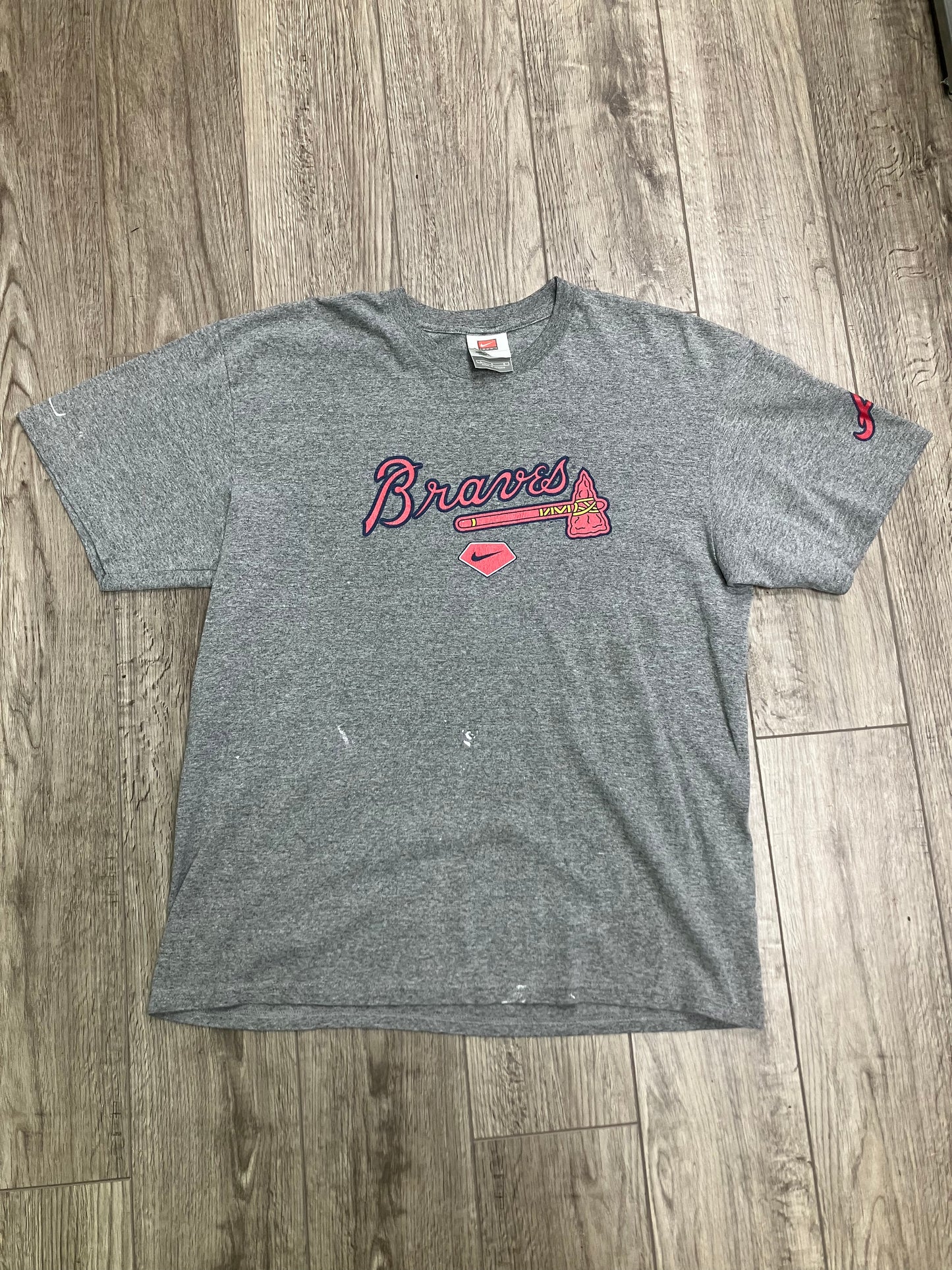 Vintage Nike Atlanta Braves Grey Tee Size L