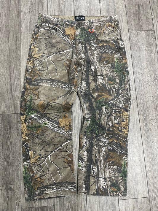 36-Realtree Camo Pants orange lanyard