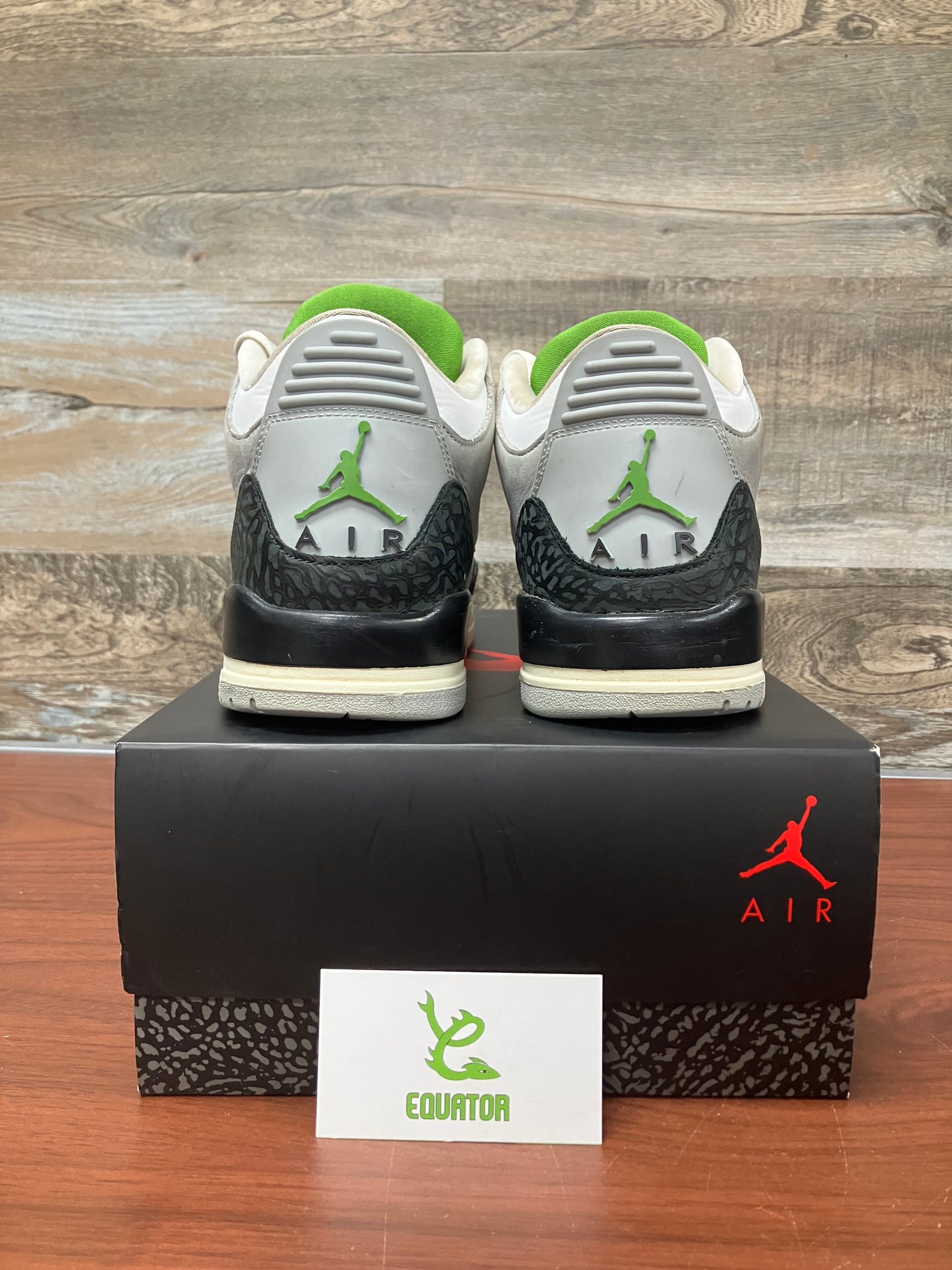 Jordan 3 Retro Chlorophyll Size 10