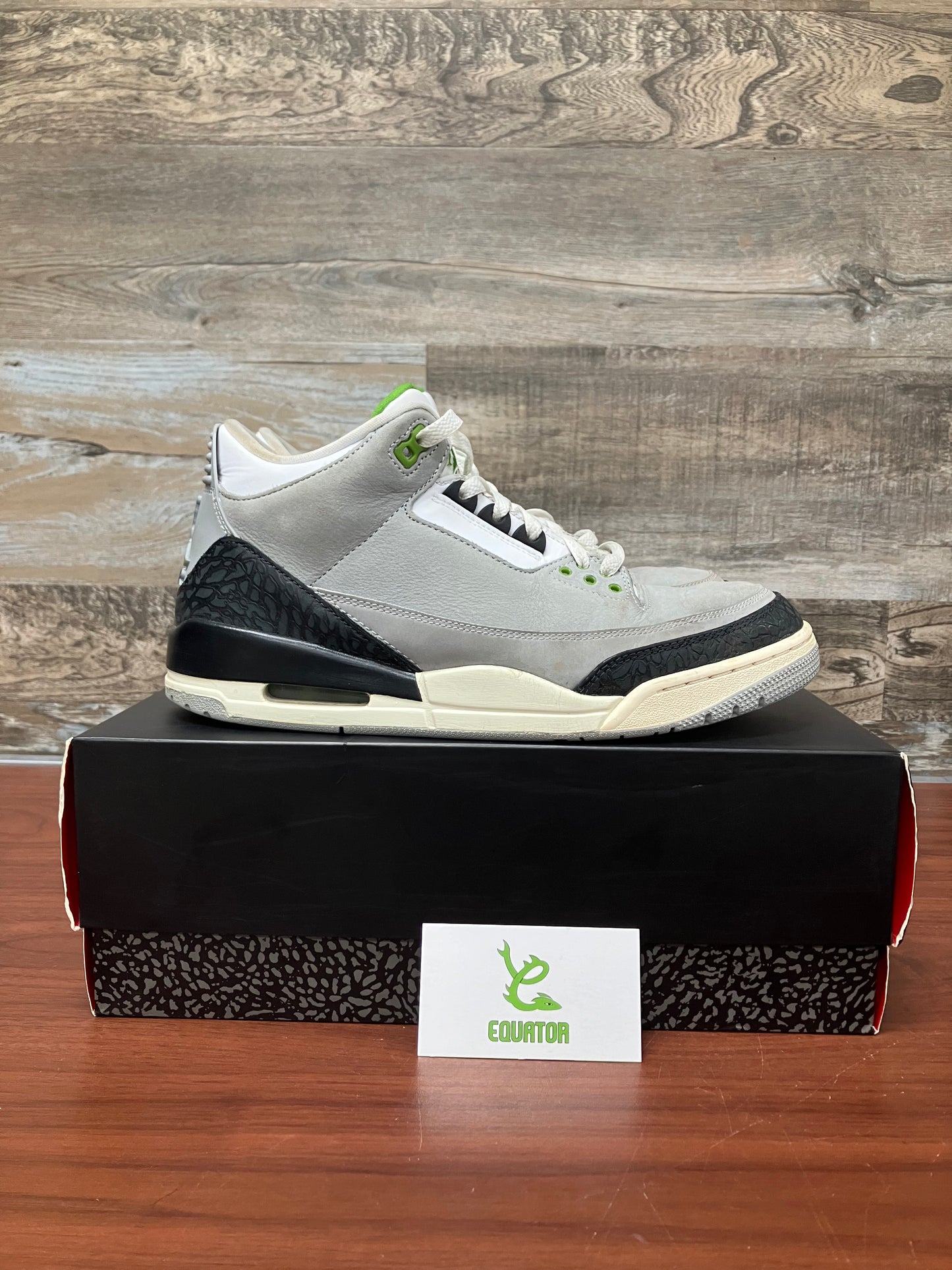 Jordan 3 Retro Chlorophyll Size 10