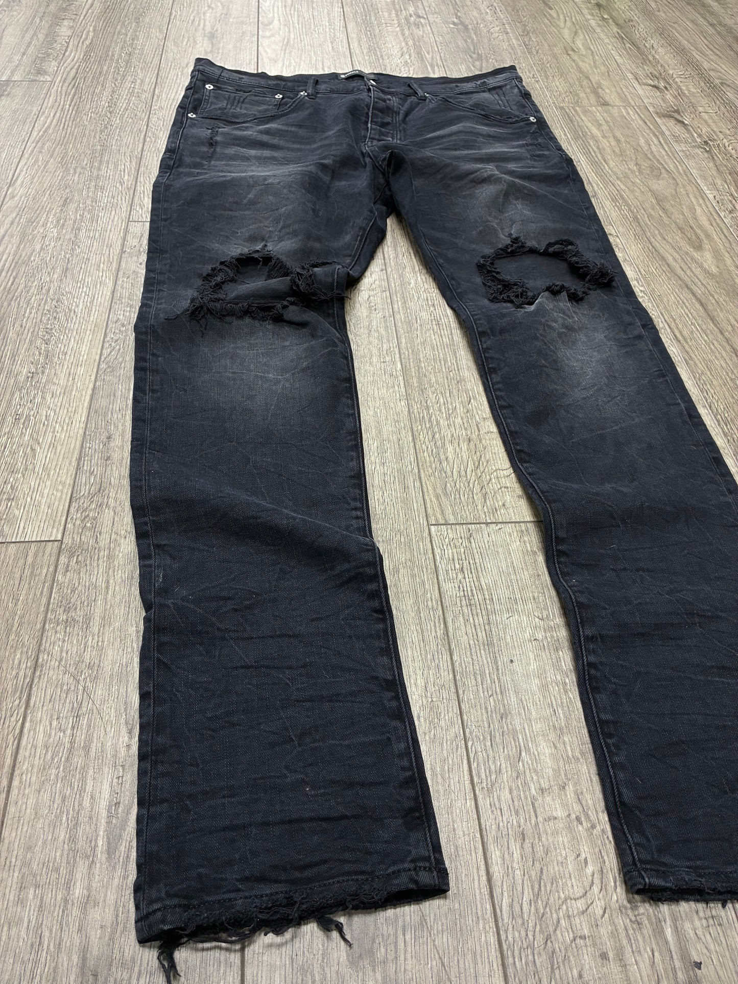38 - Purple Brand P002 Blowout Knee Straight Slim Jeans