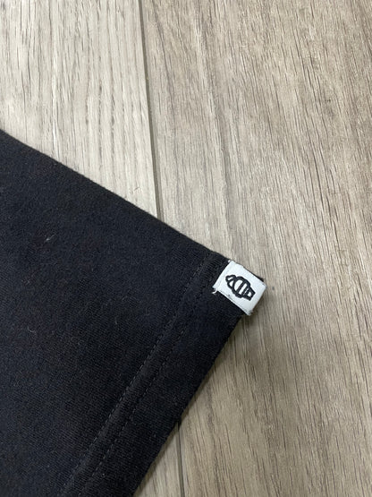 Ice Cream Mountains Tee Size XL