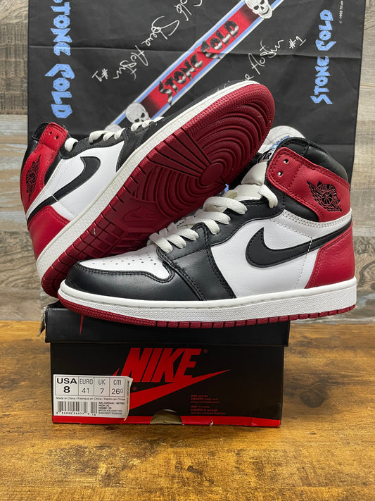 8-Jordan 1 Retro Black Toe 2016