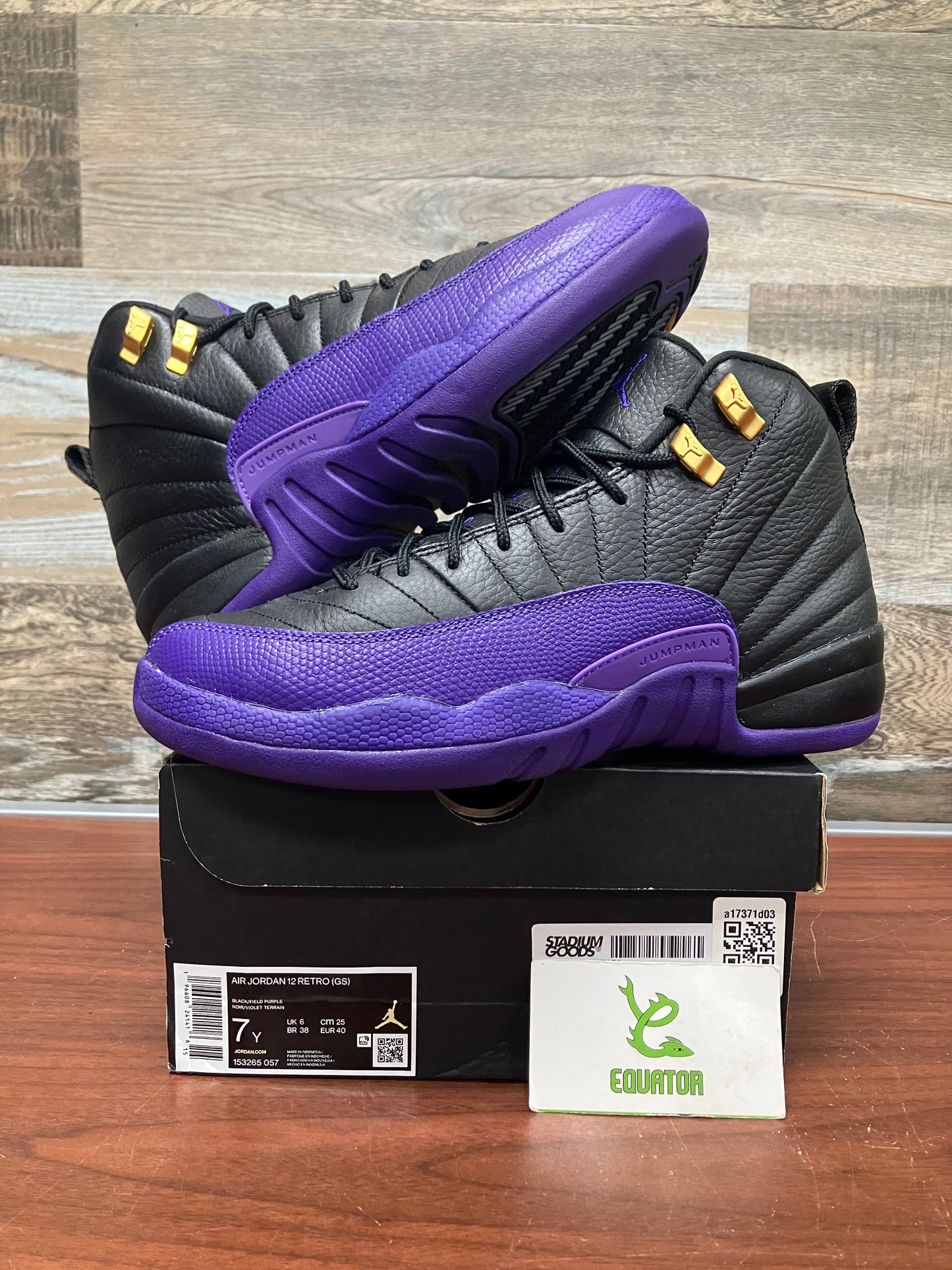 Jordan 12 Retro Field Purple GS Size 7Y