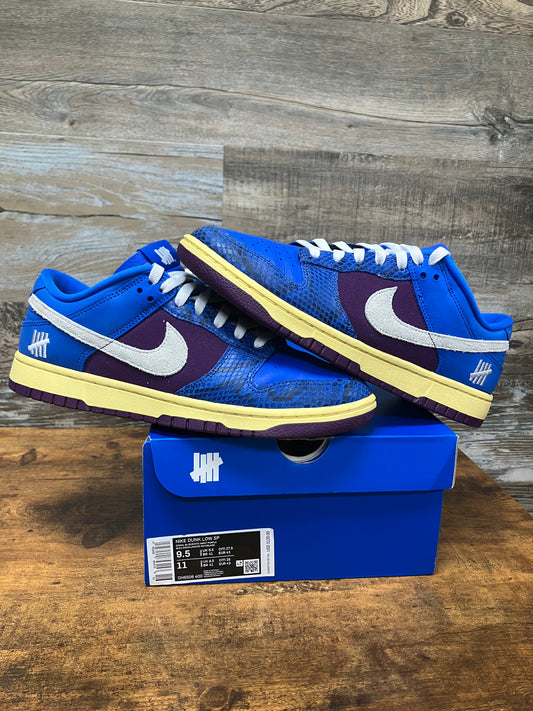 9.5-Nike Dunk Low Undefeated