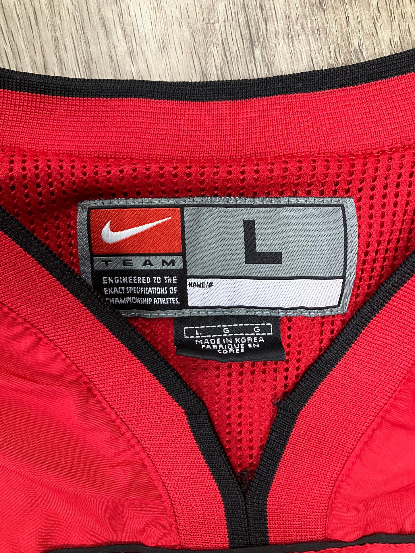 L-Nike Georgia Bulldogs Center Swoosh Pullover