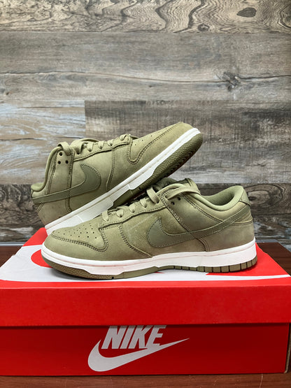 Nike Dunk Low Olive 7.5w