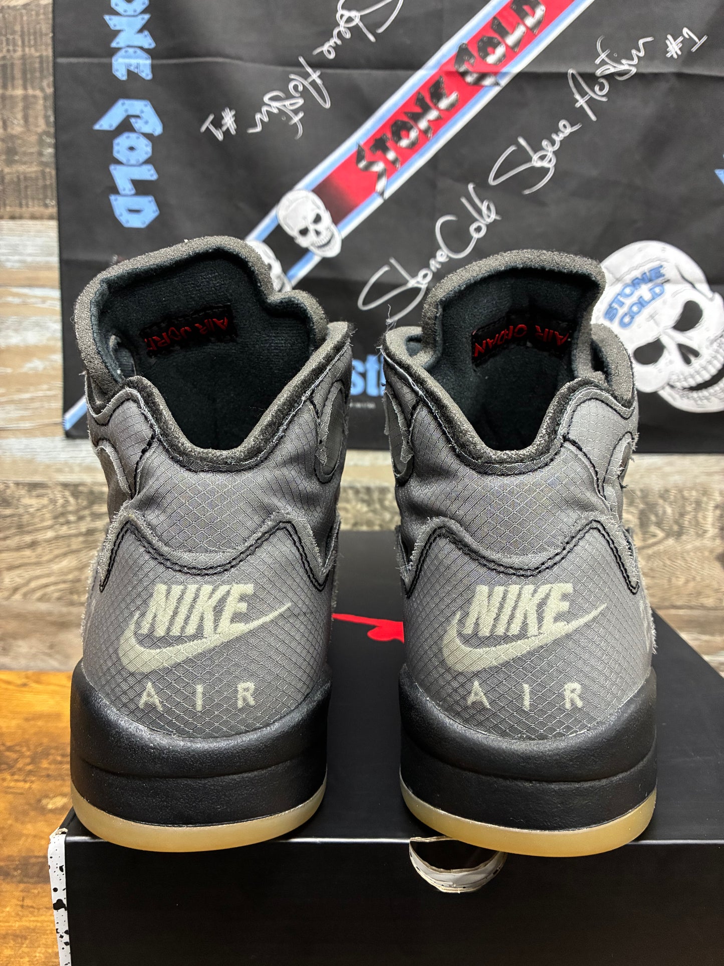9.5 - Off-White Air Jordan 5 Muslin