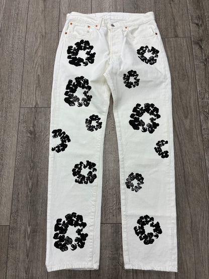 32 - Denim Tears Levi’s 501 White Cotton Wreath Jeans