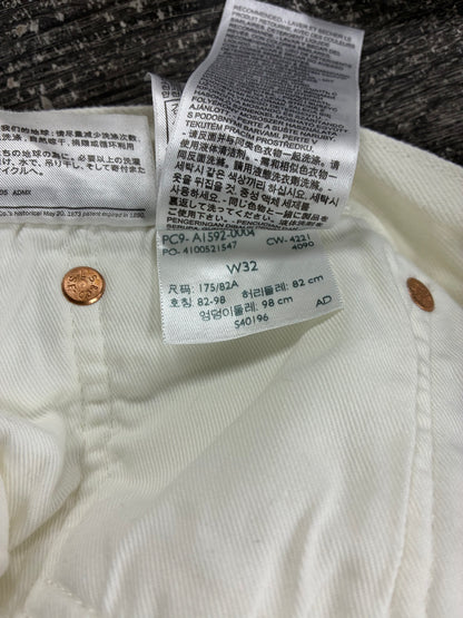 32 - Denim Tears Levi’s 501 White Cotton Wreath Jeans