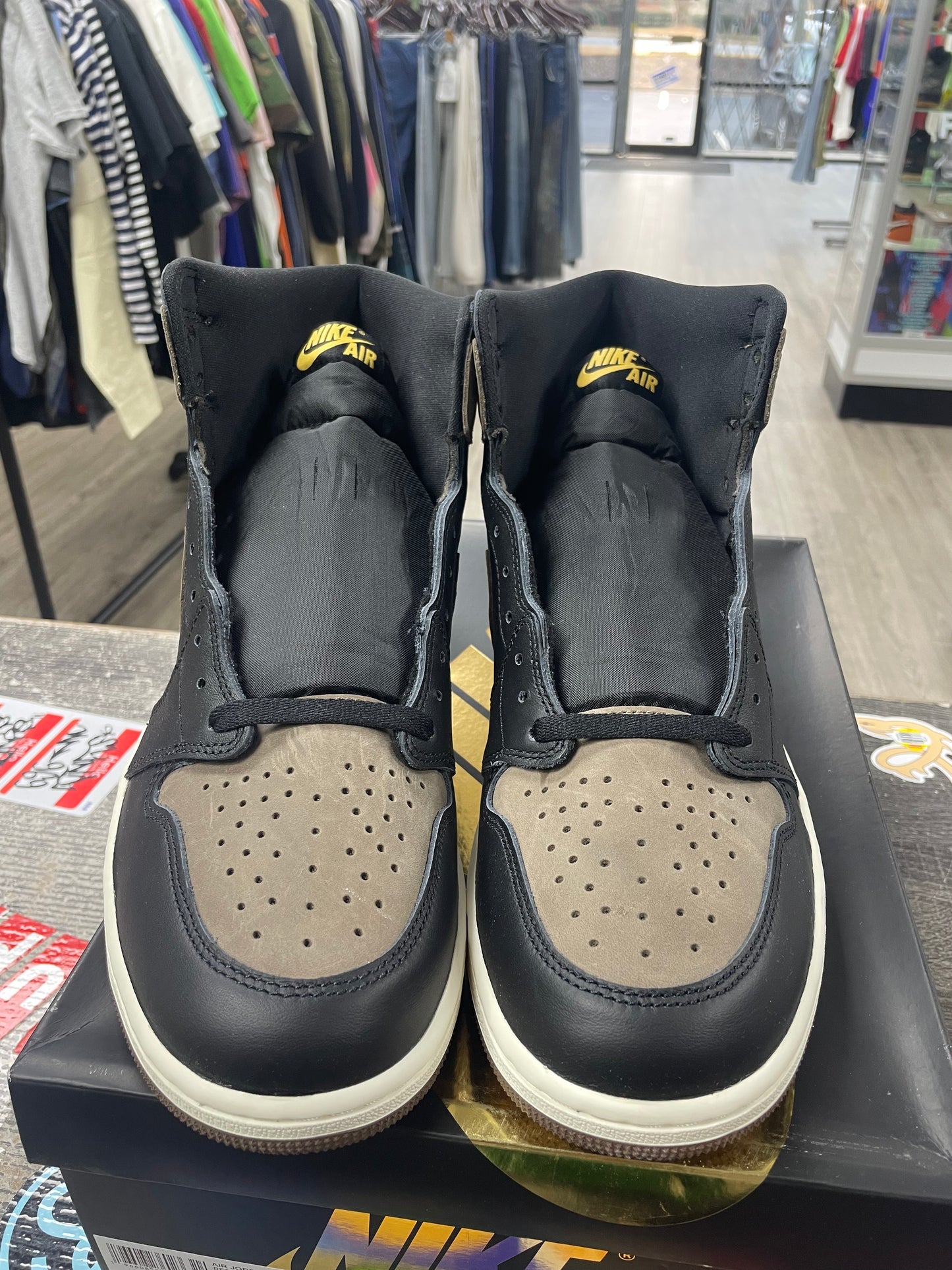 13-Air Jordan 1 High Palomino