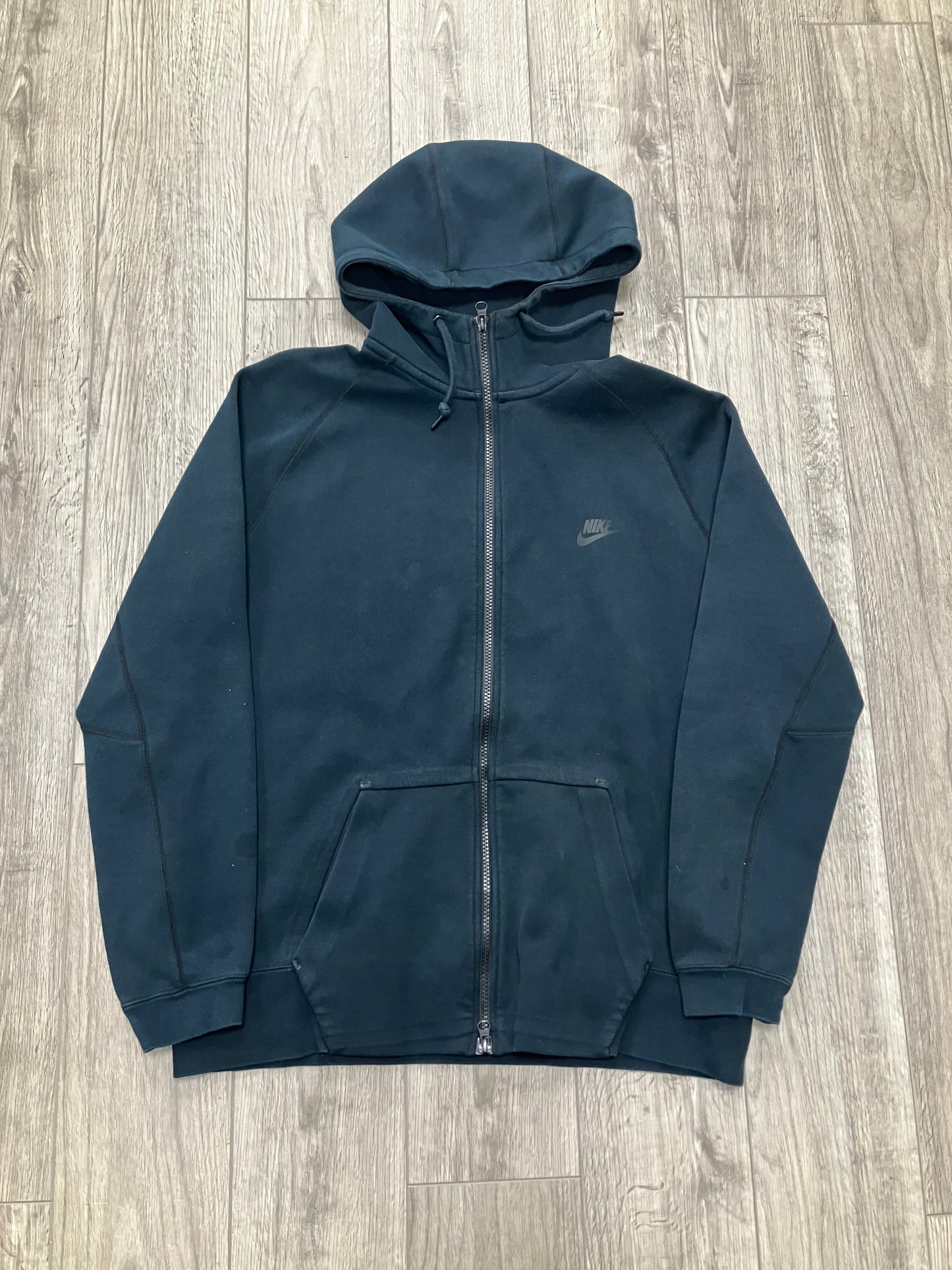 Nike Black Tech Fleece Hoodie Size XL