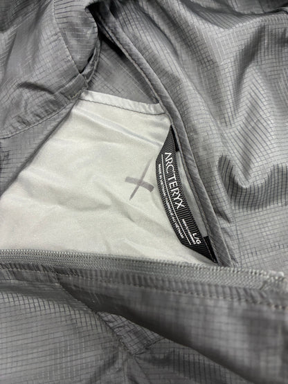 L- Arc’teryx Norvan Windshell Zip Up Jacket