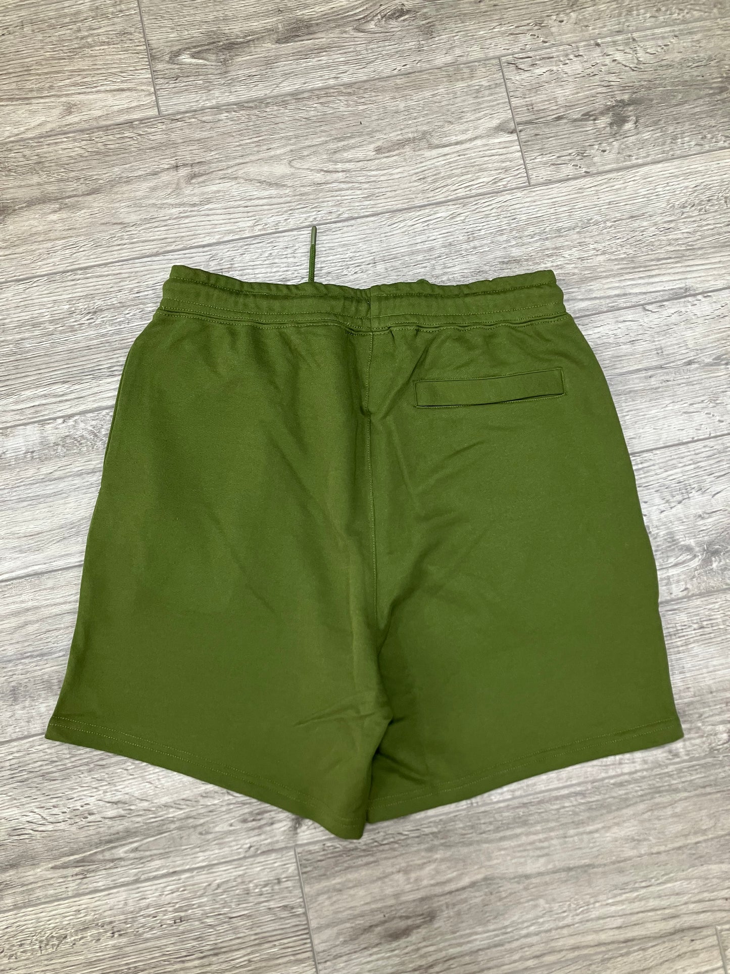 Equator Cotton Shorts Olive