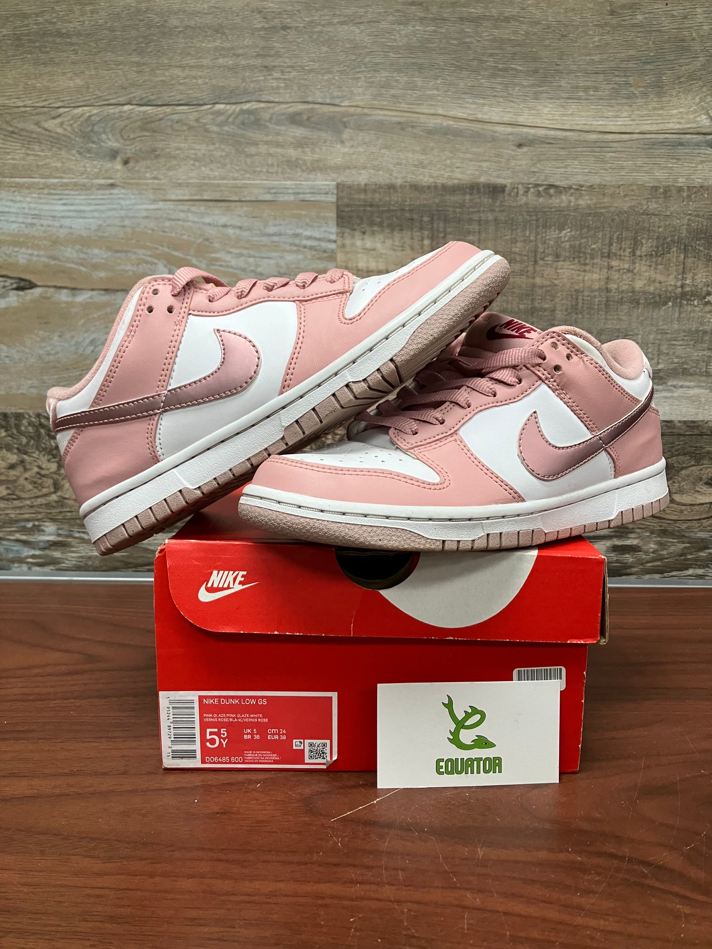 Nike Dunk Low Pink Velvet GS Size 5.5Y – equator Nike Dunk Low Pink Velvet GS Size 5.5Y – equator